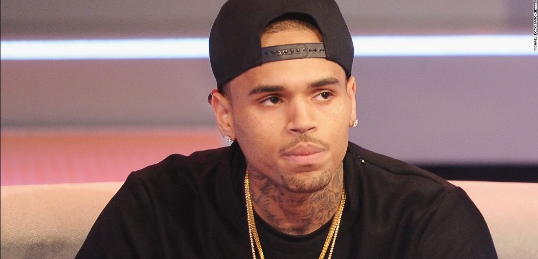 131030102348-chris-brown-april-2013-super-169