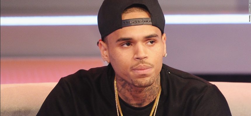 131030102348-chris-brown-april-2013-super-169