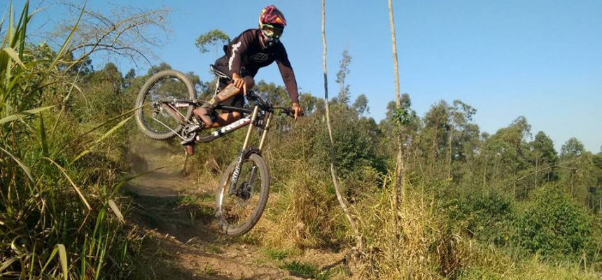 8181e381afa0ae9b9e643a2739570f45