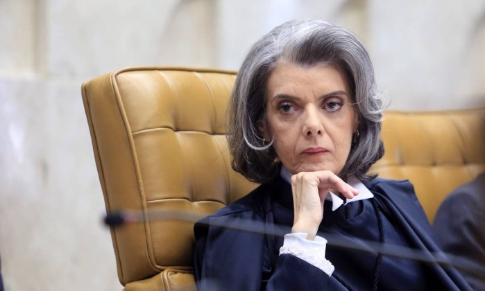 94440a7b4881adf8df076862b8c80822