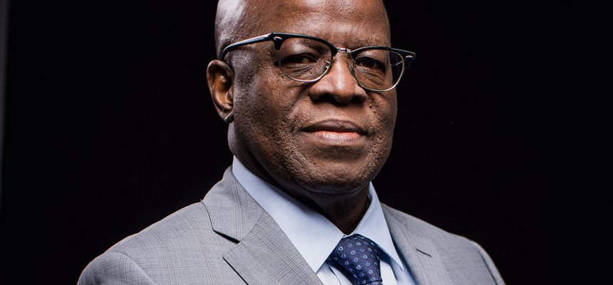 SÃ£o Paulo, SP , BRASIL, 10-04-2017: Primeiro dia do FÃ³rum Conformidade nos NegÃ³cios, no MIS (Museu da Imagem e do Som), na Zona Oeste de SÃ£o Paulo. Na foto, Joaquim Barbosa ex-ministro do STF. Foto: Bruno Santos/ Folhapress