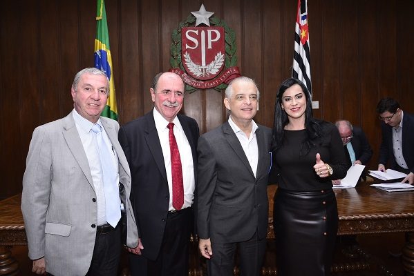 3feb82d736507006ca4f36be559ef58d