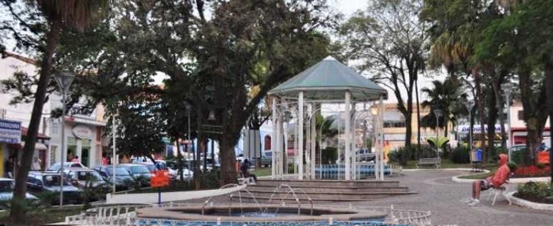 8906-870-320-1-aracariguama