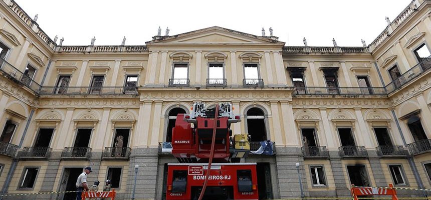 museu_nacional_incendio_tania_rego