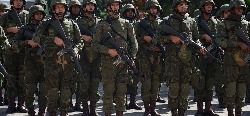 eforcas_armadas_creative_tomaz_silva