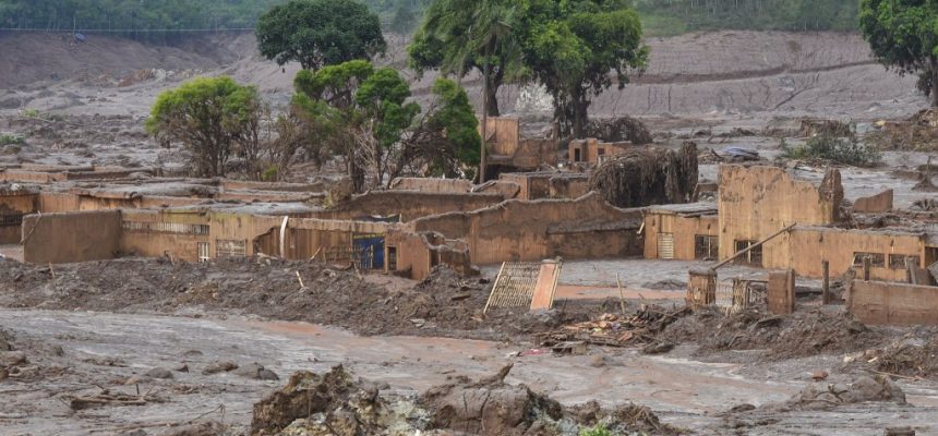 barragem_mariana_mg_09112015_011-1024x686