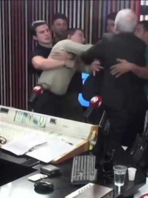 augusto-nunes-e-glenn-greenwald-trocam-tapas