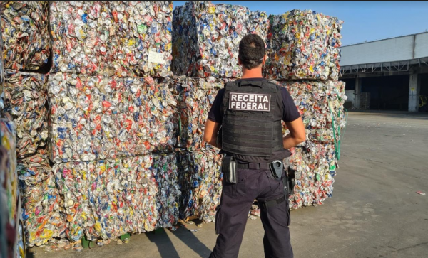 noticia_792148_img1_blindagem-metalica-jpg