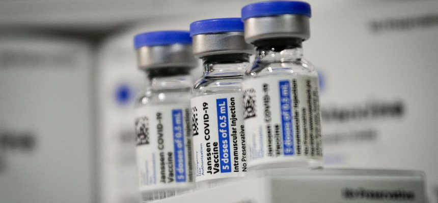 DF recebe 18.950 doses da vacina Janssen (24.06.2021)
Foto: Breno Esaki/Agência Saúde DF