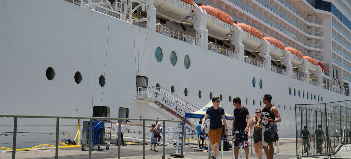 Rio de Janeiro - A temporada de cruzeiros começa no Rio, transatlânticos atracam no Pier Mauá, na zona portuária da capital fluminense (Tomaz Silva/Agência Brasil)