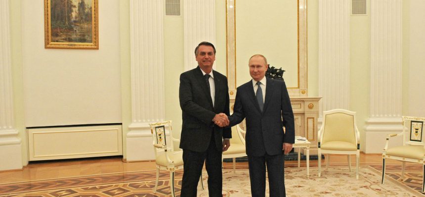 (Moscou - Rússia, 16/02/2022) Presidente da República, Jair Bolsonaro durante reunião com o Presidente da Federação Russa, Vladmir Putin.
Foto: Oficial Kremlin/PR