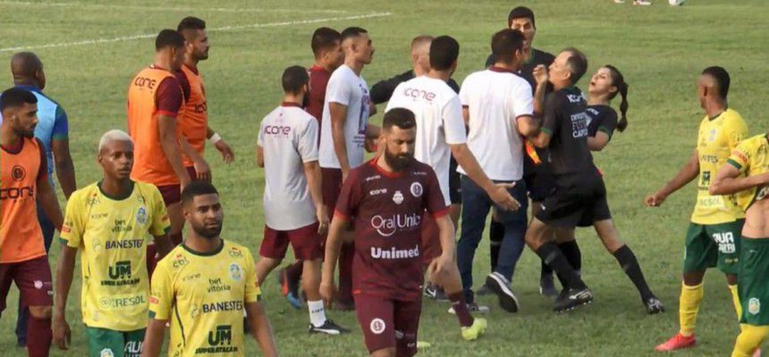 cabecada_bandeirinha