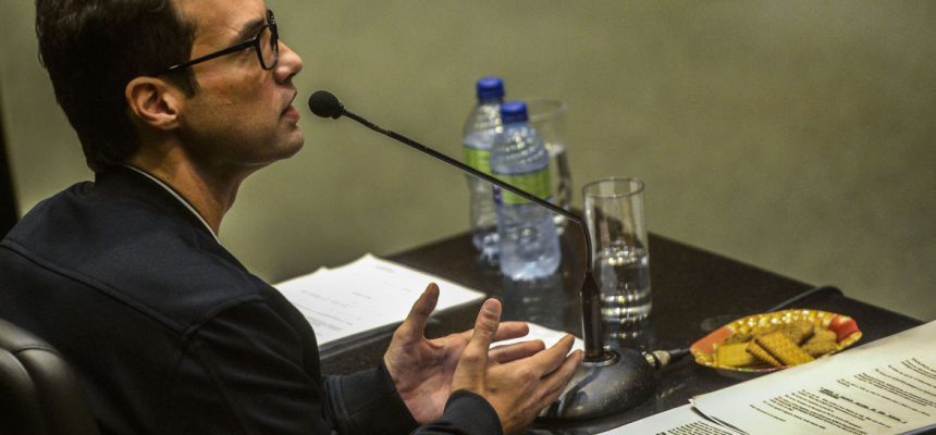 Interrogatório do ex-vereador Jairo Souza Santos Junior, o Dr. Jairinho, no Tribunal de Justiça do Estado do Rio de Janeiro