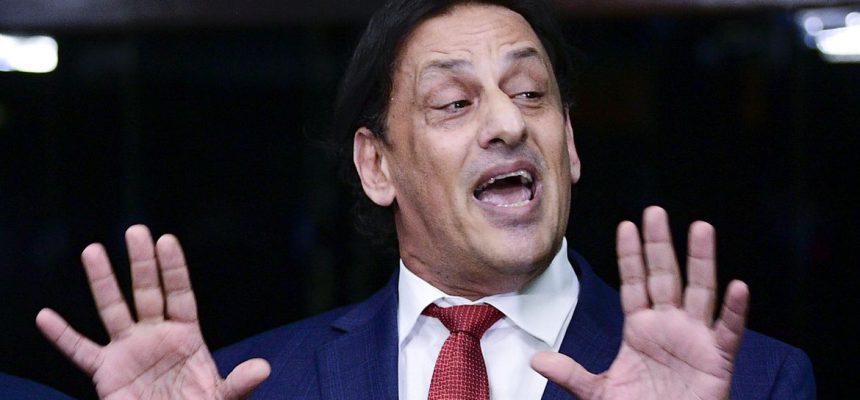 O advogado, Frederick Wassef, concedem entrevista  coletiva à imprensa. Foto: Pedro França/Agência Senado