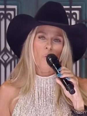 20230926-adriane-galisteu-a-fazenda-750x422