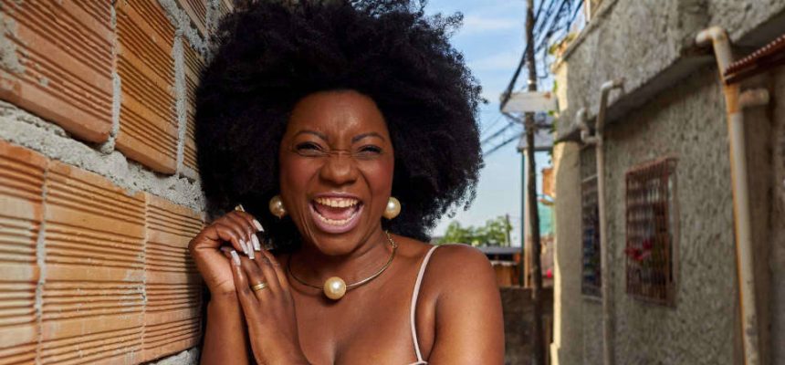 main_adriana_araujo_show_mira_samba